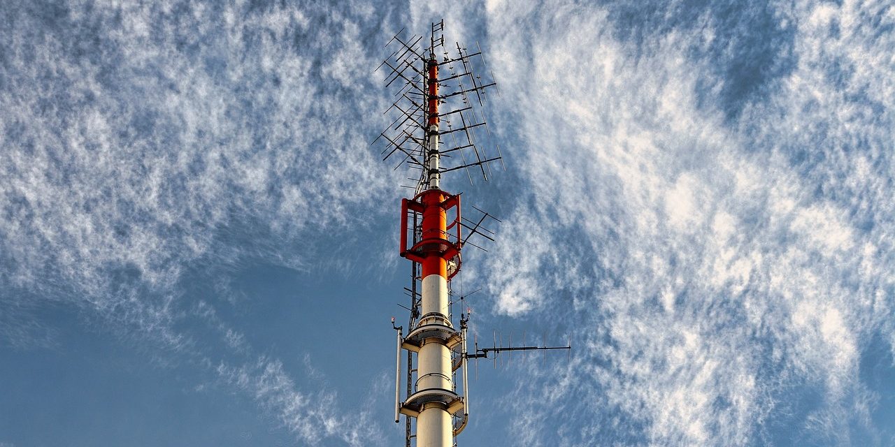 radio tower 6910594 1280